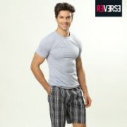 Kurzer Pyjama mit karierter Shorts f&uuml;r 14,99
