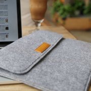 Filz-Laptoptasche versch. Gr&ouml;&szlig;en bei Dealbanana f&uuml;r 14,95&euro; anstatt 39,95&euro;