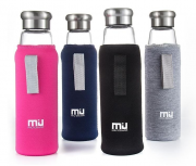 MIU COLOR&reg; Glasflasche, 700 ml mit Nylon-Tasche f&uuml;r 13,19 Euro