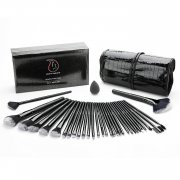 Make up Pinsel set 32+1 -teiliges Schmink Pinselset bei@amazon - 11,83