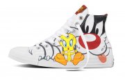 Converse Chuck Taylor All Star Looney Tunes Rivalry Collection statt 80,00 &euro; nur noch 54,99 &euro; 