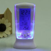 Digitales Thermometer + Kalender mit LCD Display nur 2,57 Euro inkl. Versand bei Gamiss