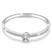 Menton Ezil 18K Wei&szlig;gold "Prinzessin" Damen Armband bei@amazon - 18,69&euro;