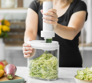 Elektrischer Spiralschneider von Kitchen Crew mit Gutscheincode nur 30,42 Euro inkl. Versand