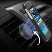 Magnetischer Smartphonehalter f&uuml;rs Auto bei Gearbest f&uuml;r 2,48&euro;