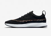30% Rabatt im Nike Sale. Nike Dualtone Racer Woven schwarz f&uuml;r 83,97&euro; inkl. Versand 