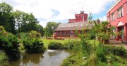 4* The Lakeside Burghotel Strausberg mit vielen Extras ab 99 &euro; pro Person