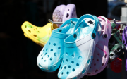 Crocs: 30% Rabatt auf ausgew&auml;hlte Modelle z.B. Maya Damen nur 27,99 &euro; inkl. Versand
