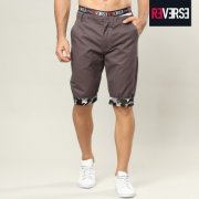 Schicke Shorts... Chinoshorts mit Camouflage-Beinumschlag