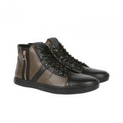 High-Top-Sneaker mit Stepppartien & Rei&szlig;verschluss