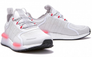 Adidas NMD_R1 V3 cloud white/core black/grey one Laufschuh mit BOOST D&auml;mpfung