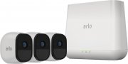 Arlo Pro Sicherheitssystem mit 3 Kameras VMS4330 bei Computeruniverse f&uuml;r 399 Euro