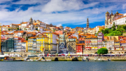 Bunte Hafenstadt Porto - Flug und &Uuml;bernachtung ab 149&euro;