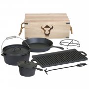 Dutch Oven 7-teiliges Kochtopf-Set aus Gu&szlig;eisen in Holzkiste