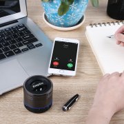 EasyAcc&reg; Mini Portable aufladbarer Bluetooth Lautsprecher