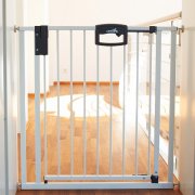 Geuther T&uuml;rschutzgitter Easylock 4792 80,5 - 88,5 cm f&uuml;r 44,99&euro; statt 75&euro;