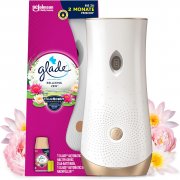 Glade Brise Raumduft Automatic Spray mit Halter inkl. 1 Nachf&uuml;ller und 2 AA Batterien