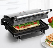 GOURMETmaxx Turbo-Grill Kompakt mit 700 W in Schwarz/Silber f&uuml;r 24,94 Euro inkl. Versand
