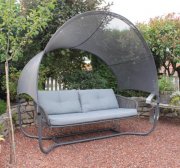 Hollywoodsofa 'Tanja' mit Dach bei TOOM -40% Rabatt