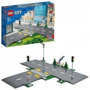 LEGO 60304 City Stra&szlig;enkreuzung mit Ampeln, Bauset mit im Dunkeln leuchtenden Steinen