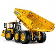 Lego Technic Knickgelenkter Volvo-Dumper 6x6 bei Alternate mit Handy Steuerung 