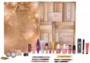 Maybelline New York Adventskalender 2022 mit Kosmetik