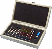 MK Handel hochwertiger 45-teiliger Bitsatz aus S2-Stahl inkl. Magnethalter in edler Holzbox