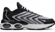 Nike Air Max TW DQ3984-001 Sneaker
