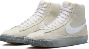 Nike Blazer Mid 77 SE Mid-Top Echtleder Sneaker im Vintage-Look