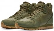 Nike MD Runner 2 Mid Sneaker green/beige