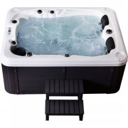 Outdoor-Whirlpool f&uuml;r 2798.99&euro; statt 2939&euro;