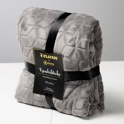 PLAYBOY - Kuscheldecke "JACKIE" in grau 