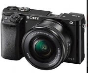 Sony Alpha 6000 Systemkamera mit 24 MP + 2 Objektiven + Zubeh&ouml;r f&uuml;r 666&euro; (statt 775&euro;)
