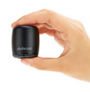 Stylischer 45 Gramm Mini Bluetooth Lautsprecher von dodocool mit Gutscheincode f&uuml;r 9,09 Euro