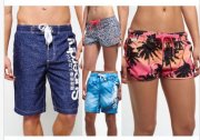 Superdry Badeshorts f&uuml;r M&auml;nner und Frauen f&uuml;r je 24,95&euro; (statt ~45&euro;