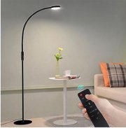 Tonffi Stehlampe mit LED in Schwarz oder Wei&szlig; f&uuml;r 49,99 &euro; inkl. Versand