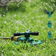 XDDIAS 360 Grad rotierender Gartensprinkler mit einstellbaren Spr&uuml;hd&uuml;sen